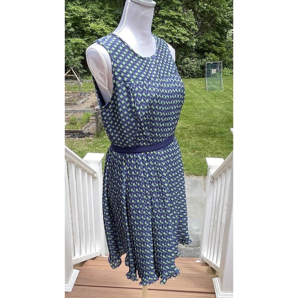 Shoshanna Paulette Micro-pleat Sleeveless Knee Length Dress, Blue/Green Print 6 - Picture 9 of 16